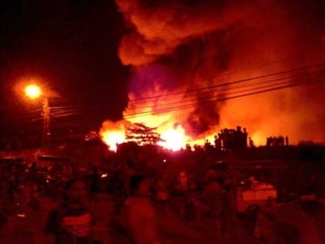 Philippines: đại hỏa hoạn san bằng hàng trăm ngôi nhà